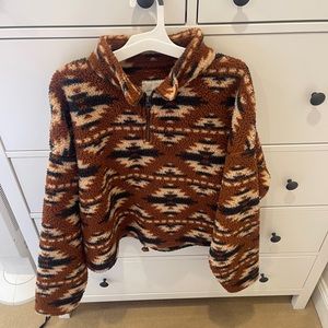 AE Sherpa quarter zip